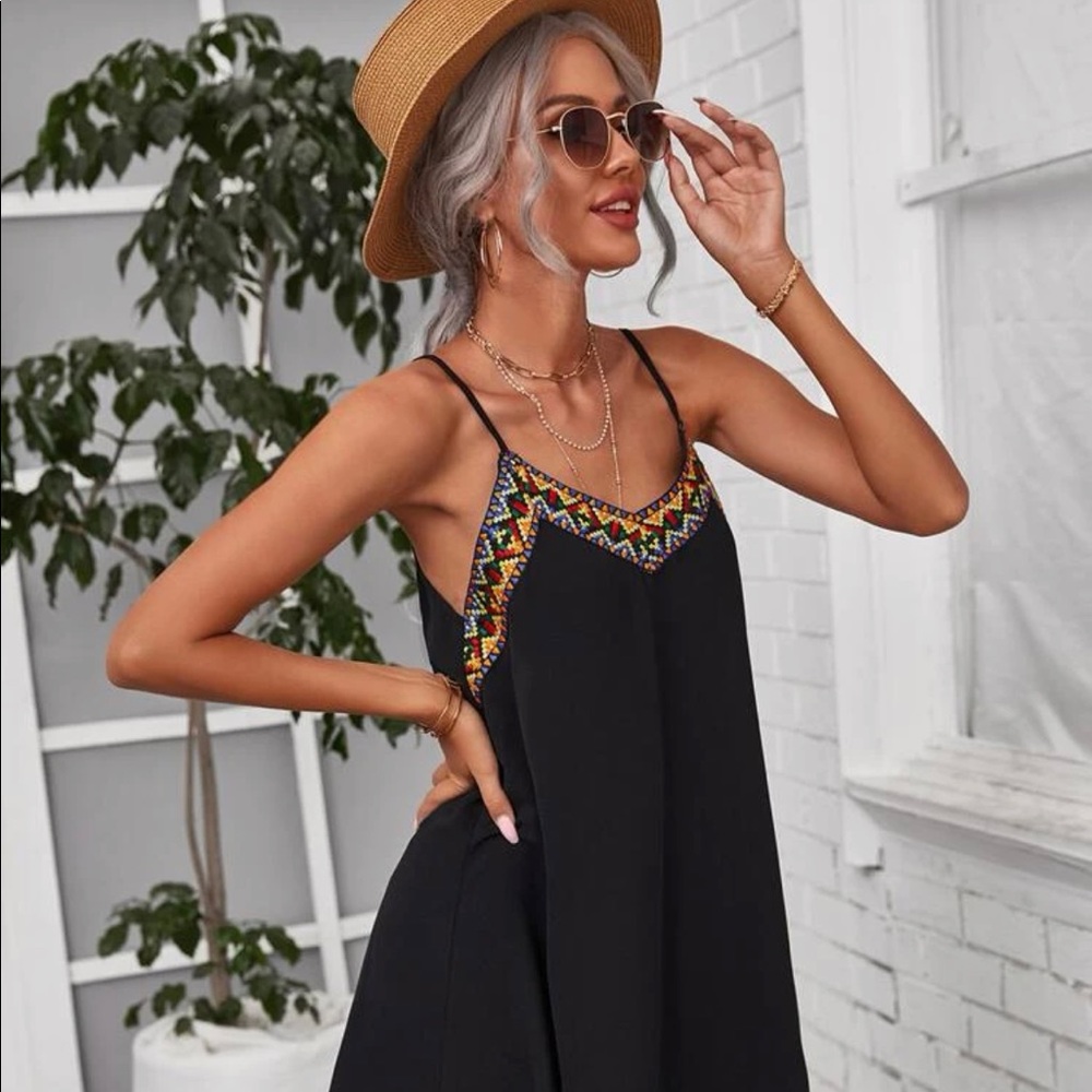 SHEIN - Size 6 - Never worn!